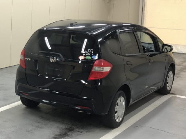 Honda FIT 2013 7886321-3