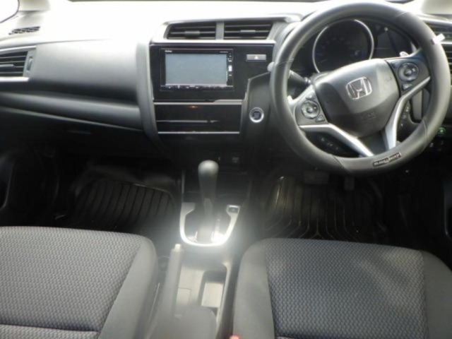 Honda FIT 2018 7886476-3