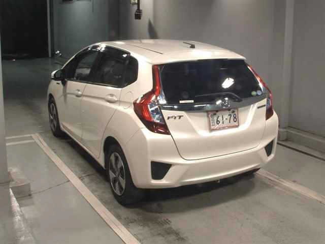 Honda FIT 2016 7886548-1