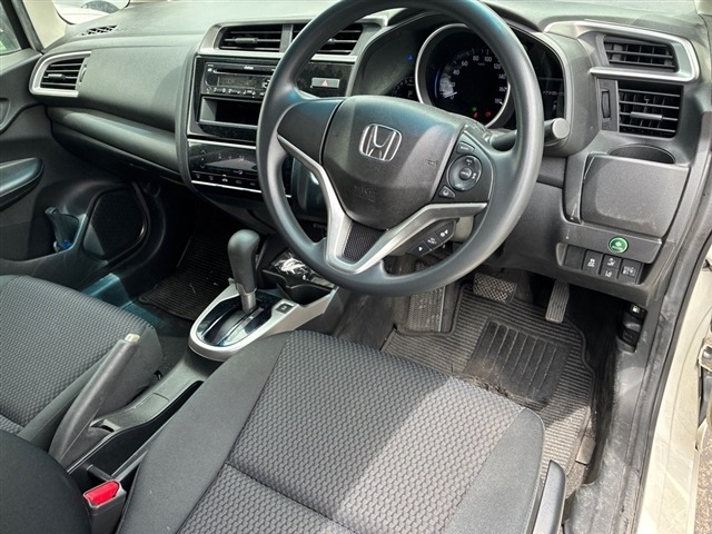 Honda FIT 2017 7886608-3
