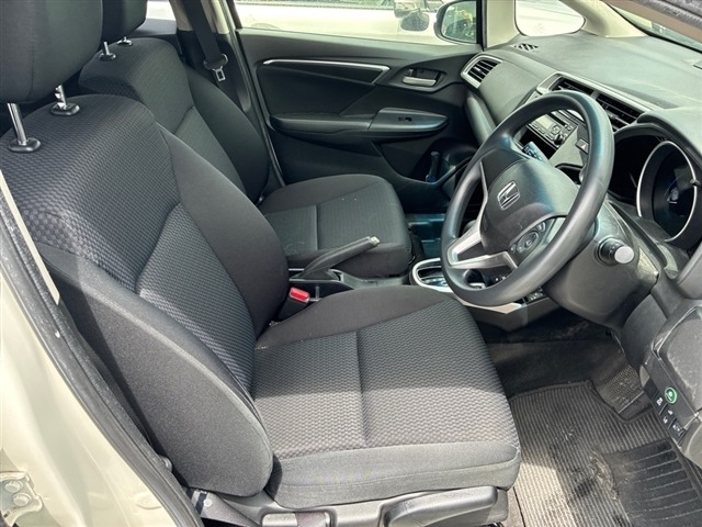 Honda FIT 2017 7886608-5