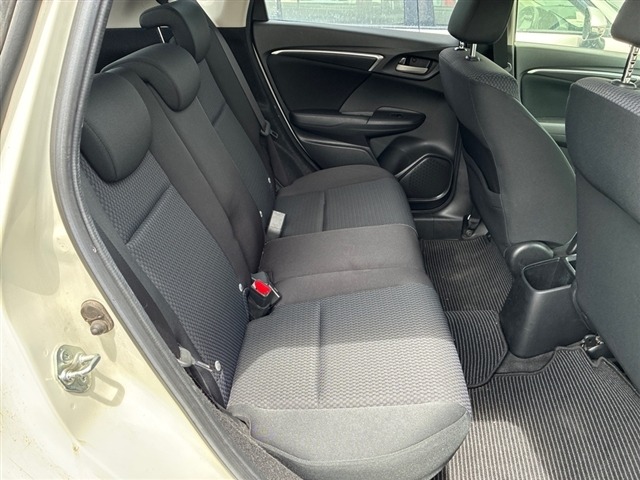 Honda FIT 2017 7886608-6