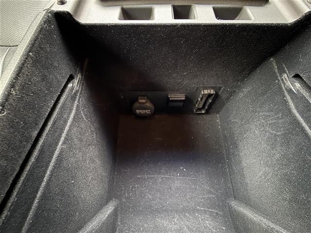 Nissan FUGA 2013 7895896-7