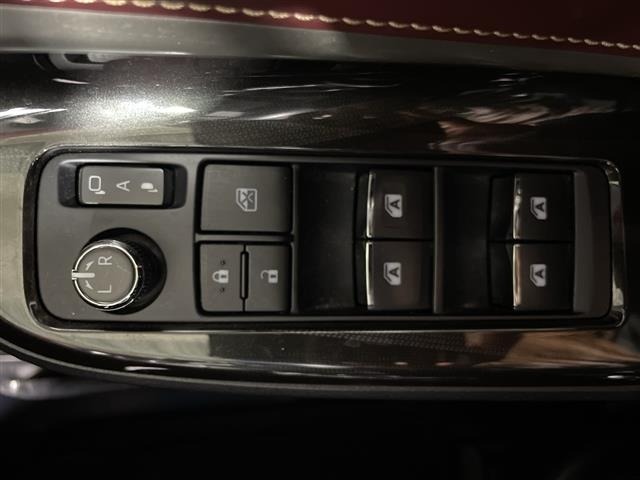Toyota HARRIER 2017 7901989-9