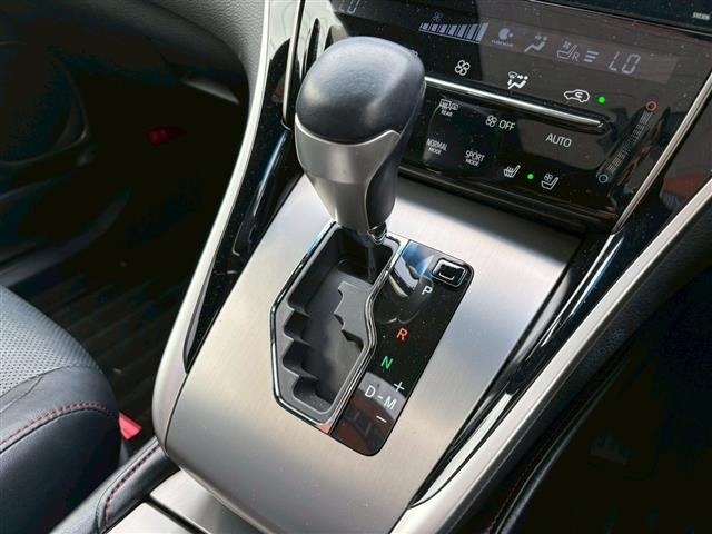 Toyota HARRIER 2017 7902001-18
