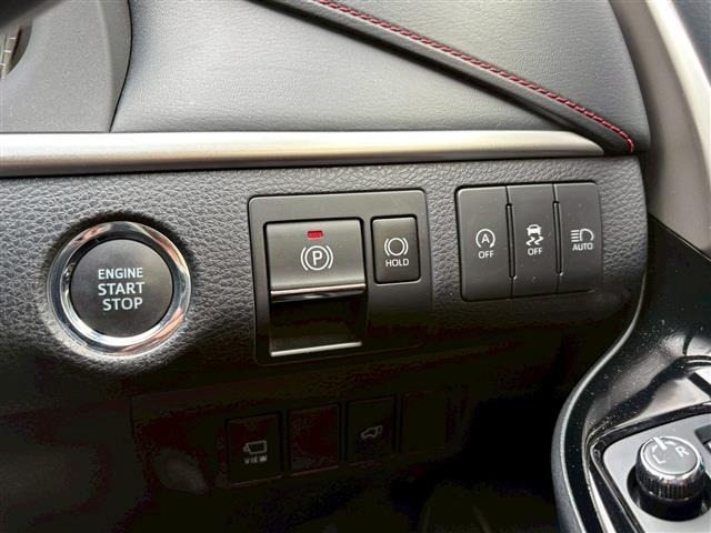 Toyota HARRIER 2017 7902001-8