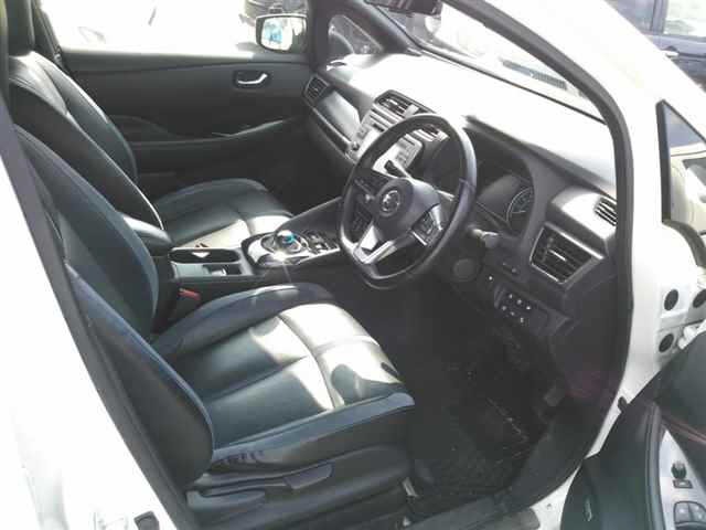 Nissan LEAF 2019 7897090-3