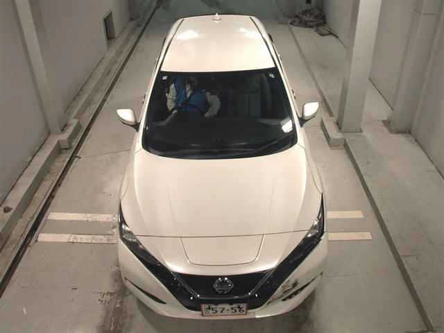 Nissan LEAF 2019 7897090-6