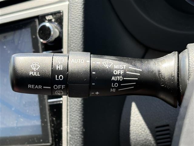 Subaru LEVORG 2017 7892909-7