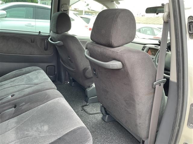 Mazda MPV 2003 7899529-2