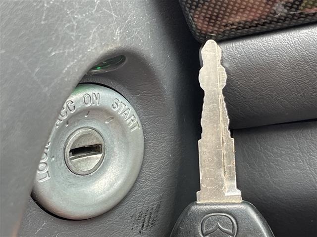 Mazda MPV 2003 7899529-7