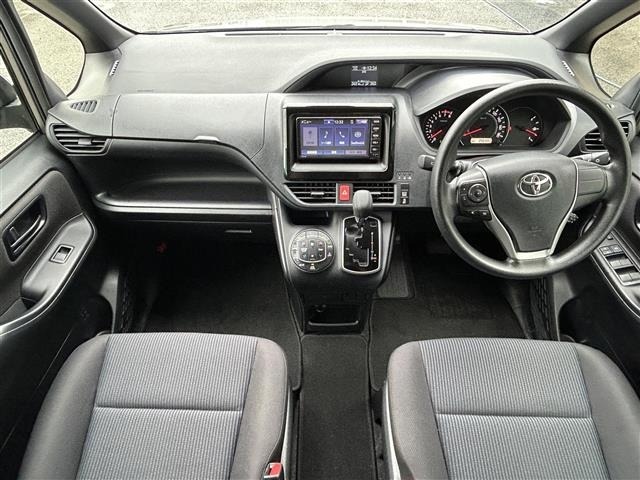 Toyota NOAH 2021 7895689-15