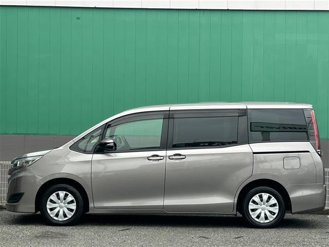 Toyota NOAH 2021 7895689-22