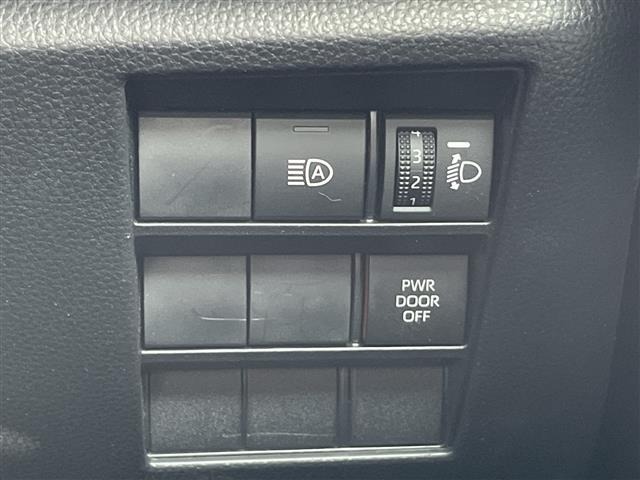 Toyota NOAH 2024 7895752-1