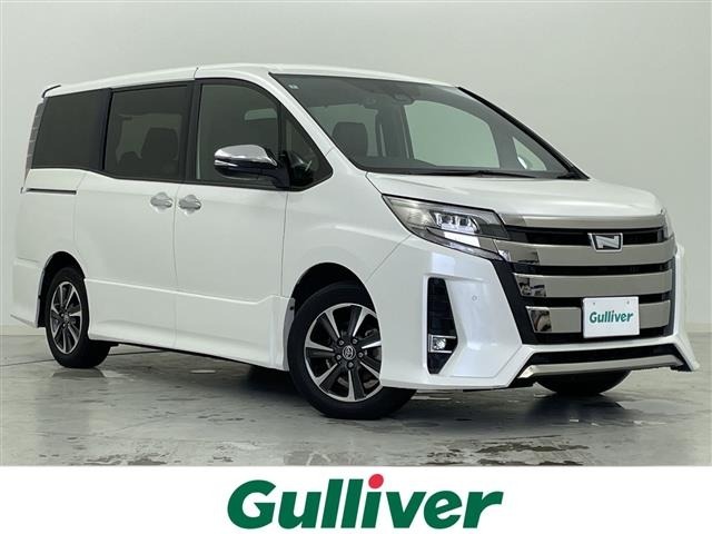 Toyota NOAH 2020 7895811-0