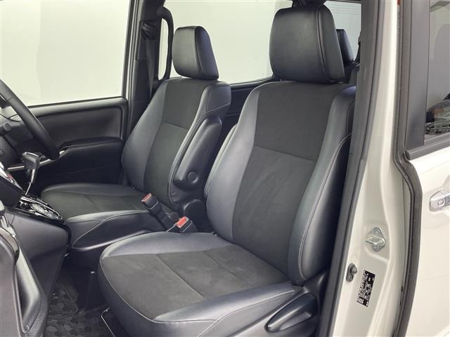 Toyota NOAH 2020 7895811-12