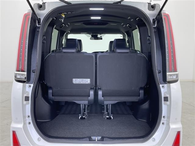 Toyota NOAH 2020 7895811-22