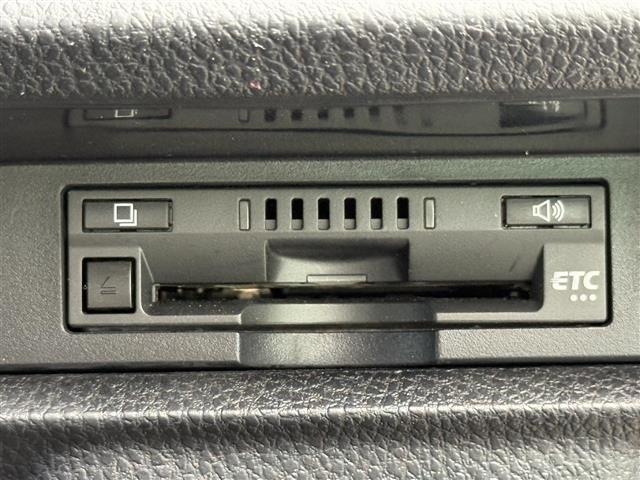 Toyota NOAH 2021 7895812-21
