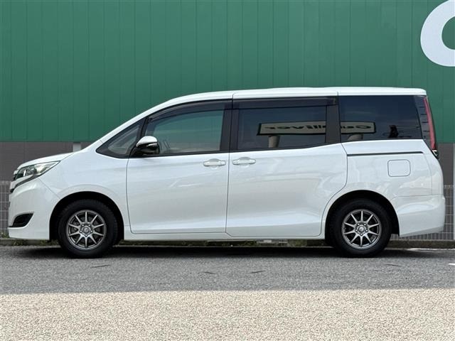 Toyota NOAH 2021 7895812-22