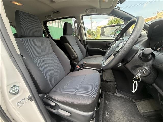 Toyota NOAH 2021 7895812-9