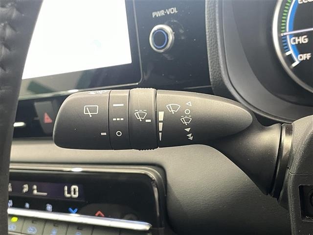 Toyota NOAH 2024 7895833-3