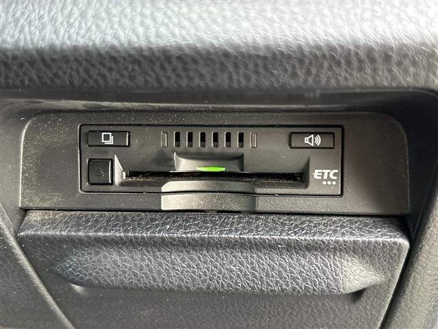 Toyota NOAH 2017 7895853-18