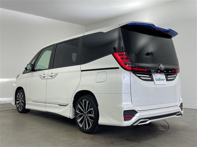 Toyota NOAH 2022 7895922-13