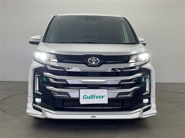 Toyota NOAH 2022 7895922-17