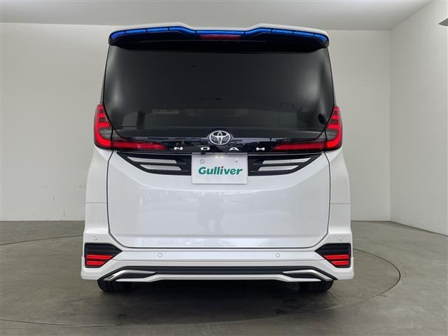 Toyota NOAH 2022 7895922-18