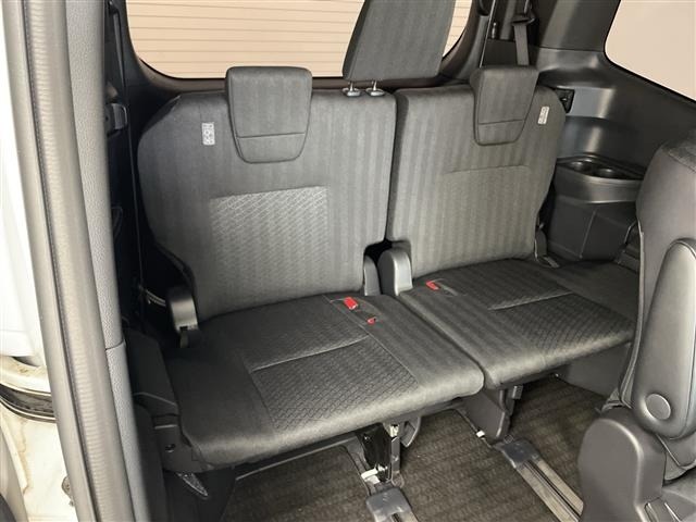 Toyota NOAH 2022 7895922-8