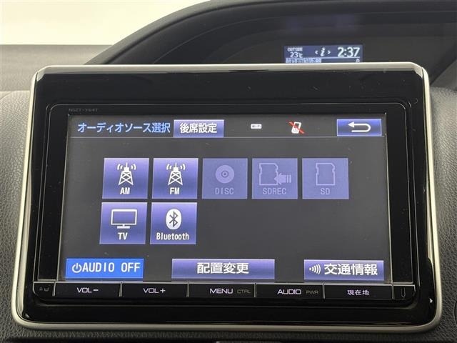 Toyota NOAH 2015 7895923-17