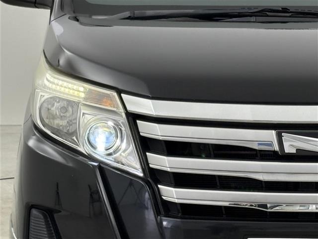 Toyota NOAH 2015 7895923-20