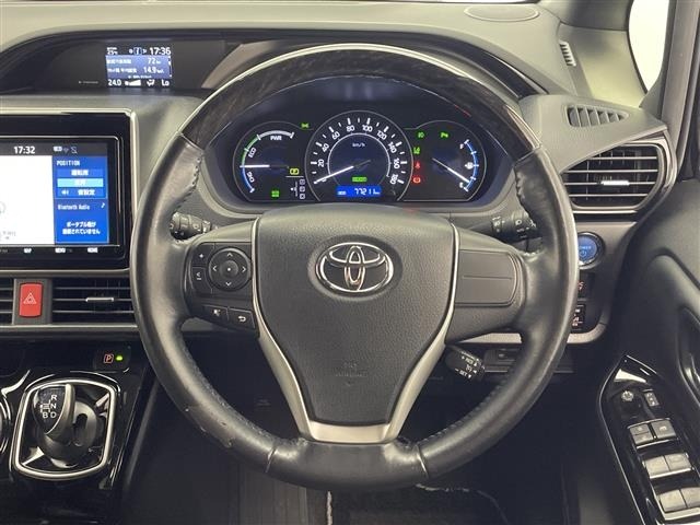 Toyota NOAH 2021 7895936-10