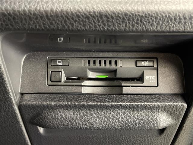 Toyota NOAH 2021 7895936-8