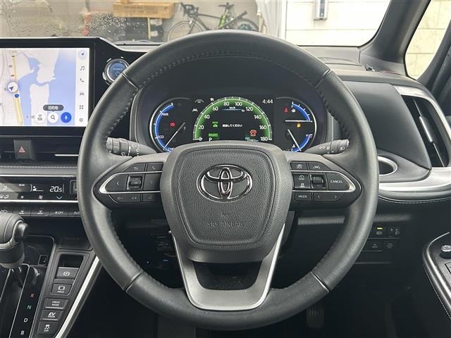Toyota NOAH 2022 7895999-17