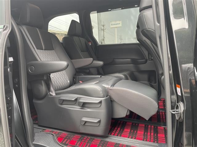 Toyota NOAH 2026 7896028-7