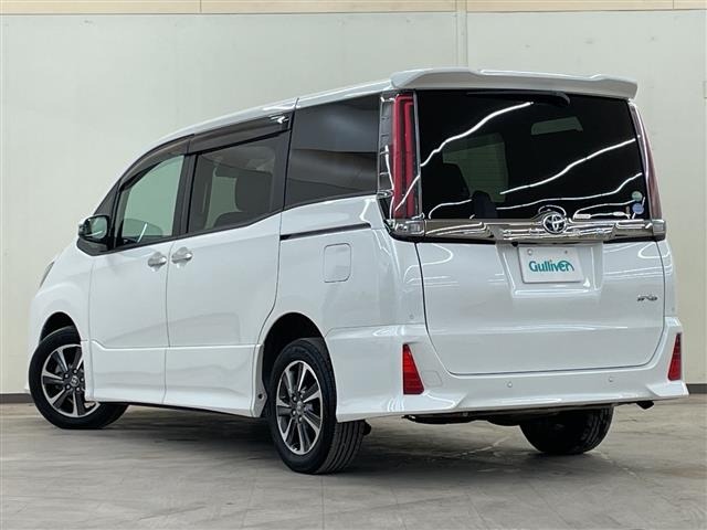 Toyota NOAH 2019 7896058-13