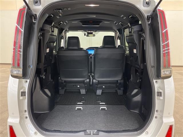 Toyota NOAH 2019 7896058-22