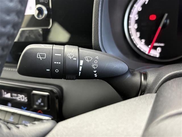 Toyota NOAH 2024 7896059-5