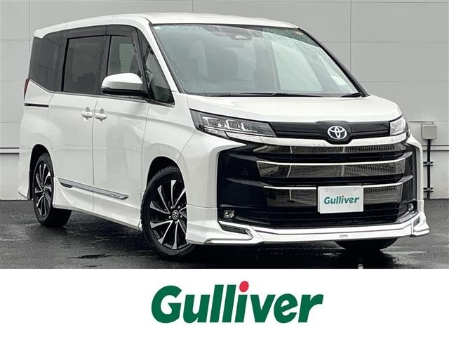 Toyota NOAH 2022 7896071-0