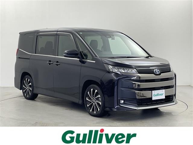 Toyota NOAH 2022 7896072-0