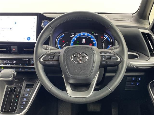 Toyota NOAH 2022 7896072-16