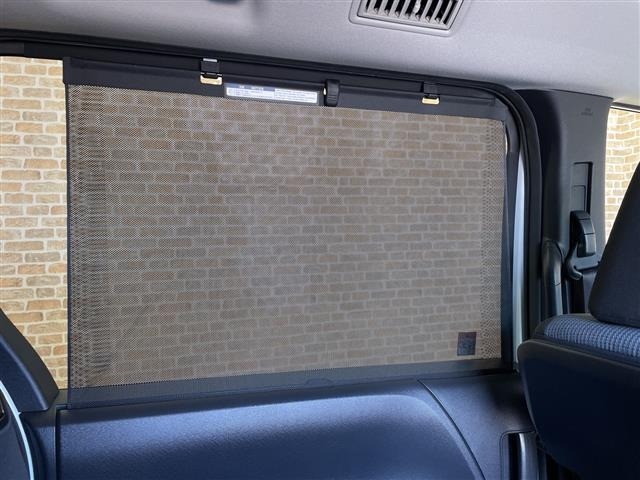 Toyota NOAH 2022 7896093-11