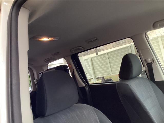 Toyota NOAH 2012 7896114-16