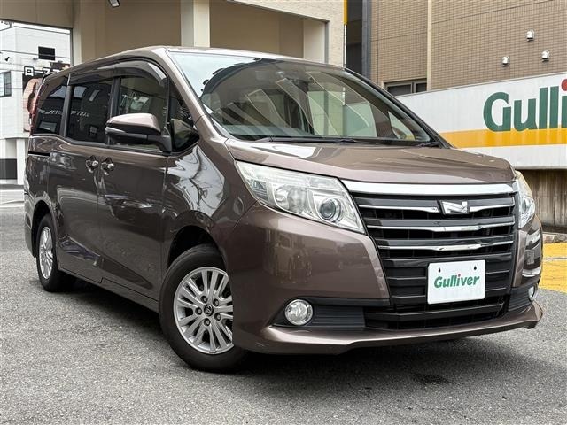 Toyota NOAH 2014 7896139-0