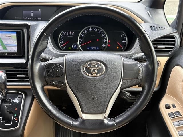 Toyota NOAH 2014 7896139-8