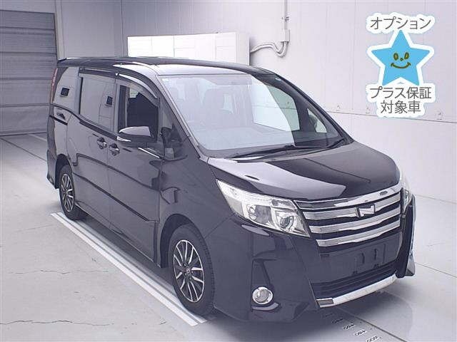 Toyota NOAH 2015 7896203-0
