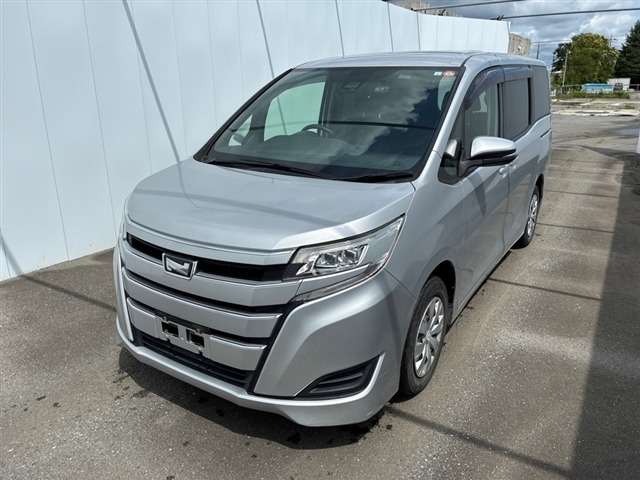 Toyota NOAH 2019 7896501-10