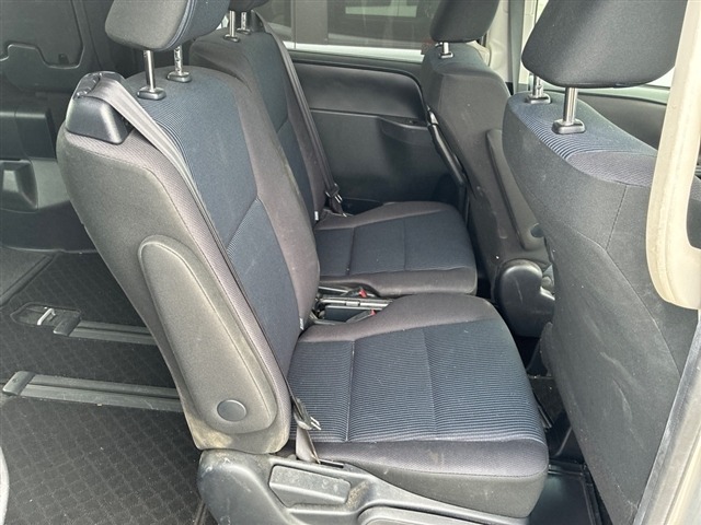 Toyota NOAH 2019 7896501-6