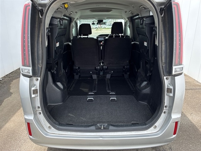 Toyota NOAH 2019 7896501-8